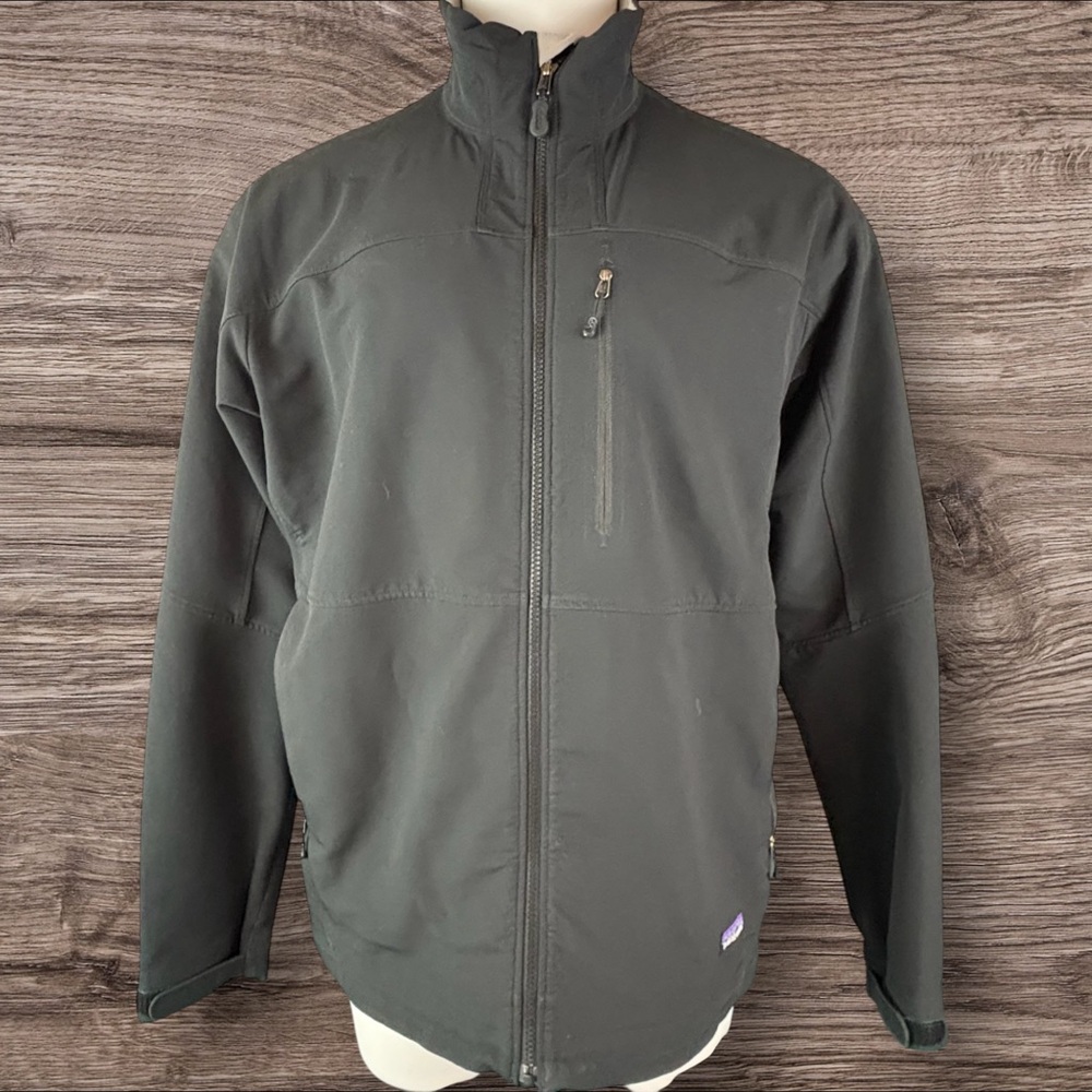 Patagonia Jacket Full Zip Softshell Outdoor Hiking Black Men’s 2XL Mesh Lining